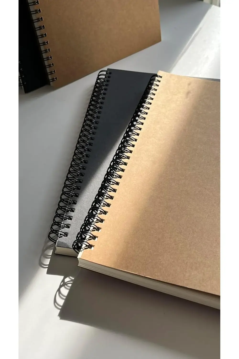 vegaShop Tanıtım Spiralli Defter, Kraft Kapaklı, B5 Boyutunda (18
