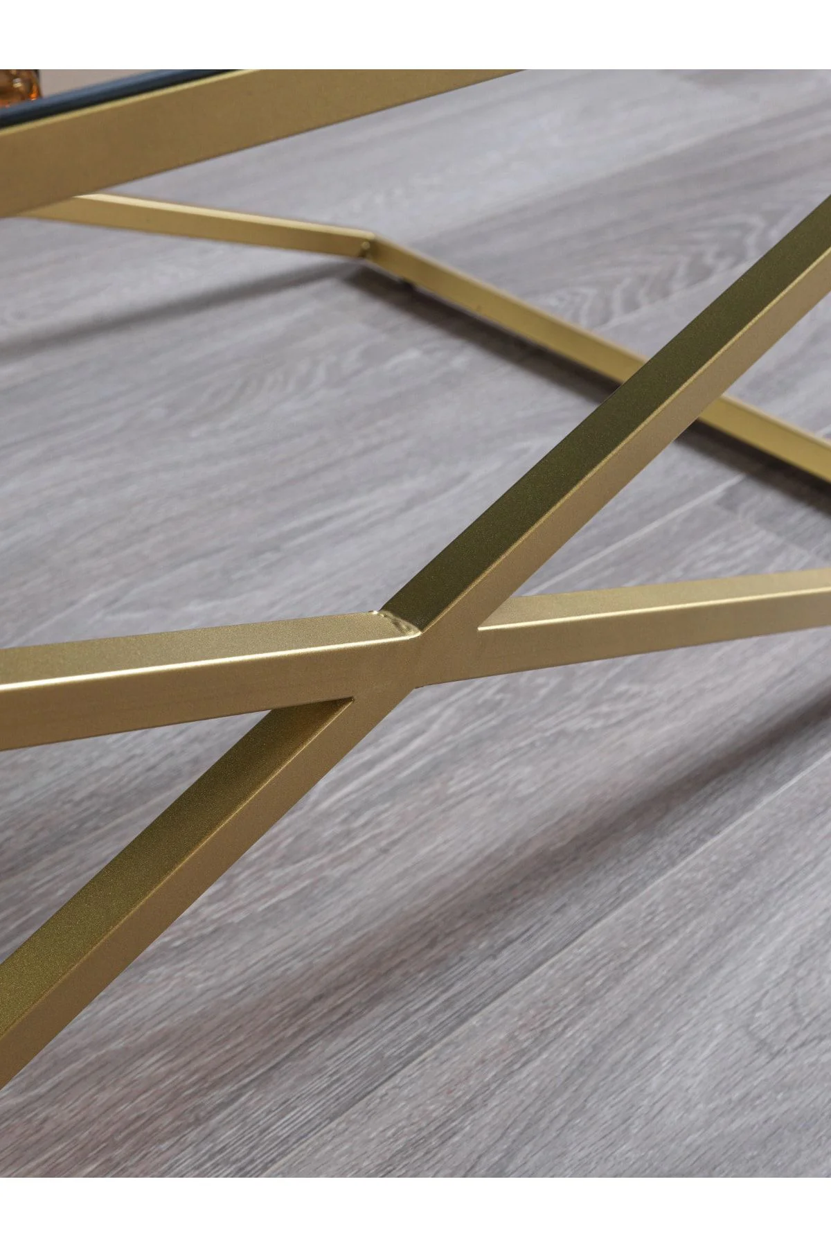 Venedik Siyah Metal Füme Aynalı Orta Sehpa