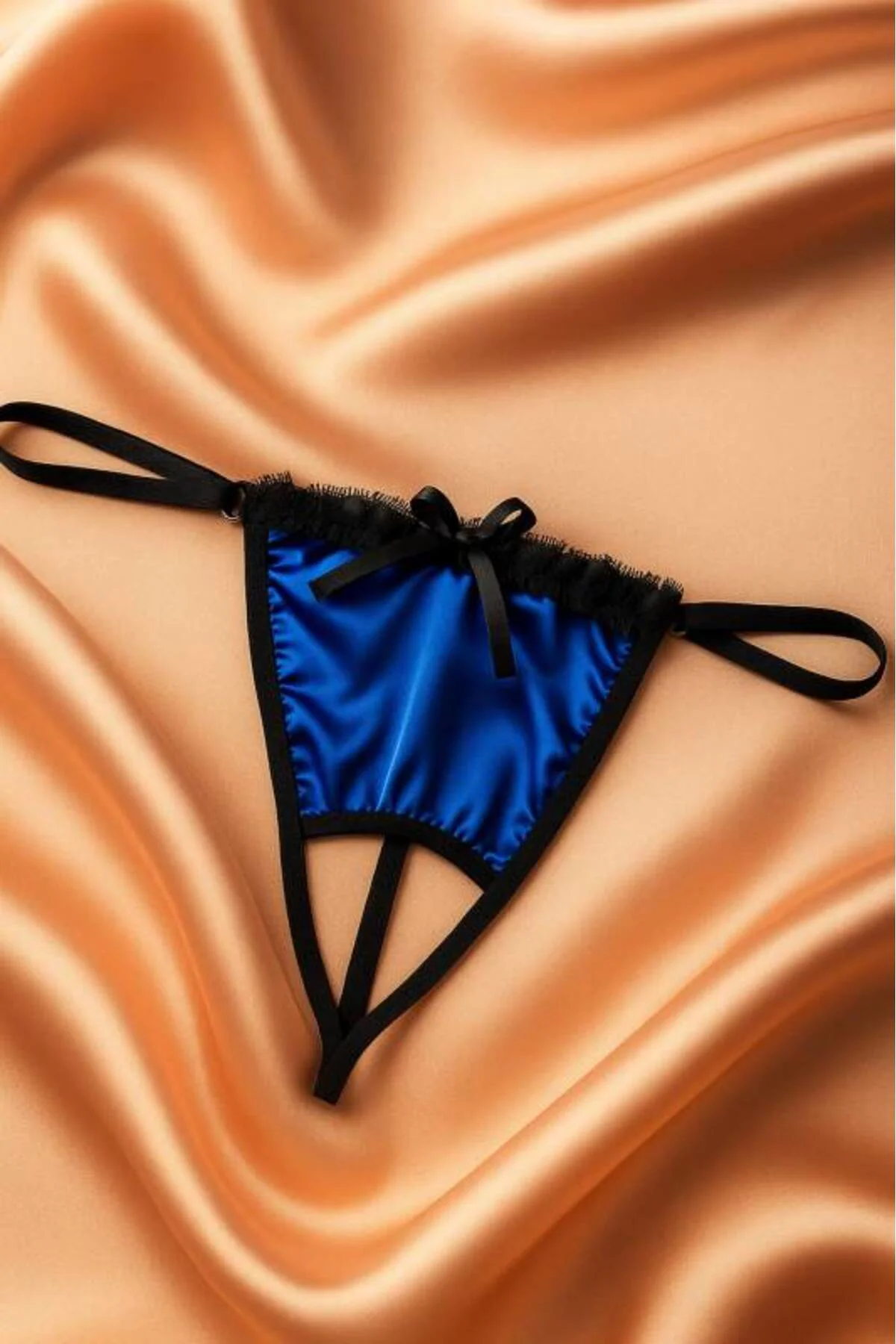 Venlisa Fiyonk Detaylı Saten G-String V6801