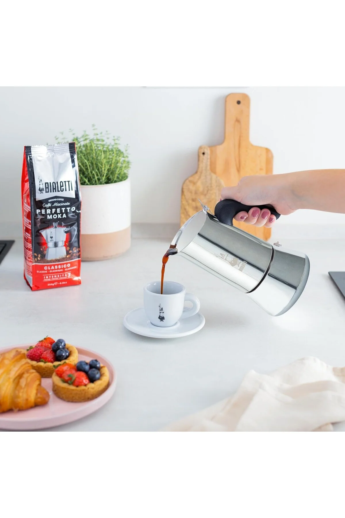 - Venus: 6 Cups Ocak Üstü Espresso Pişirici - 235ml - Gümüş Renk 