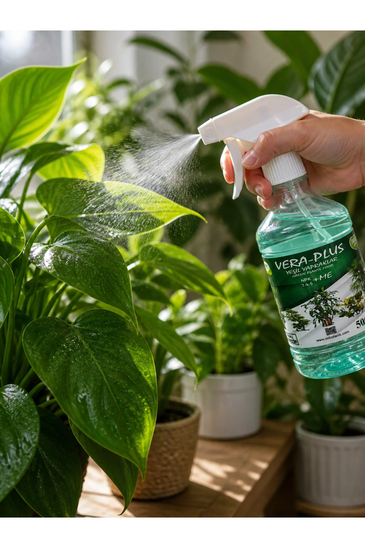 Vera Plus – Daha Yeşil, Daha Canlı Yapraklar İçin Özel Bitki Besini Spreyi (500 ml)