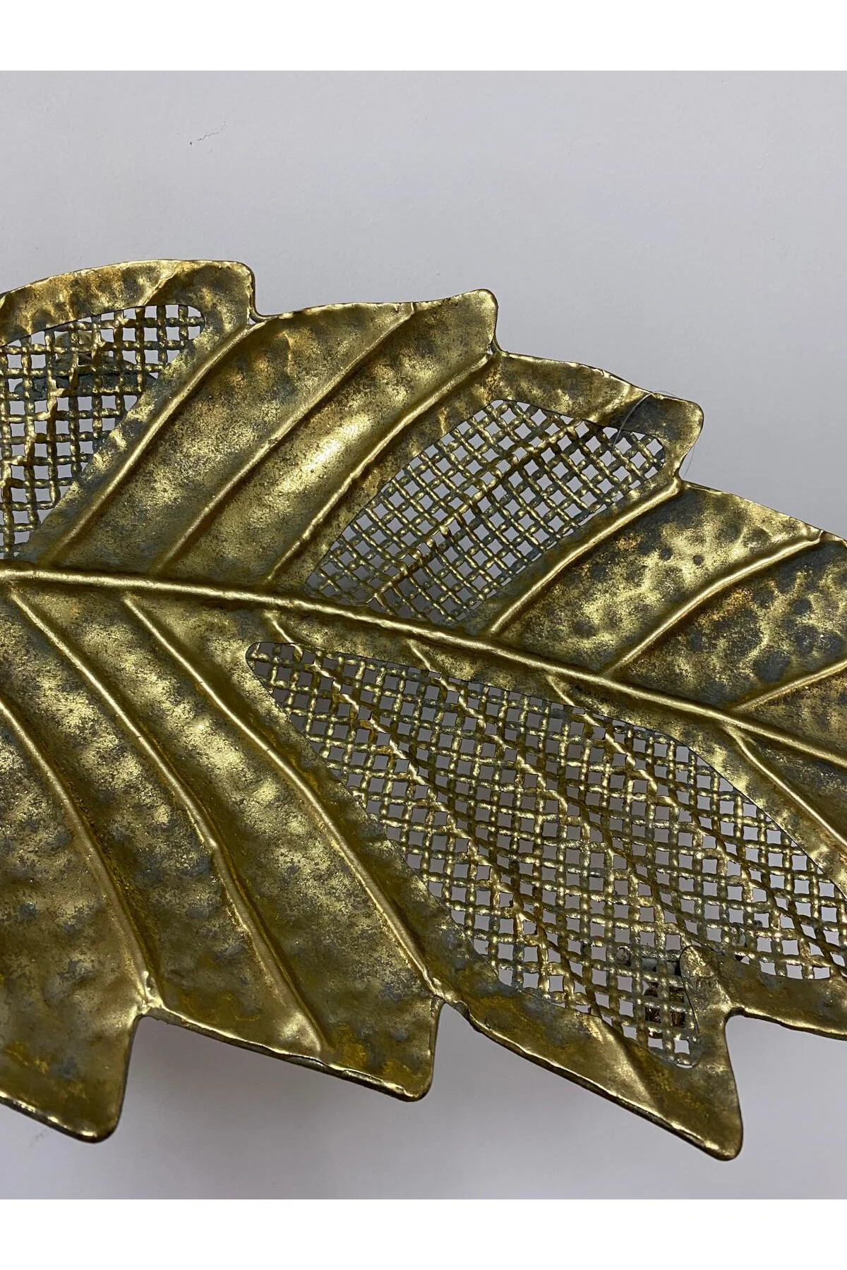 Vero Metal Yaprak Tabak Dekoratif Kase Küçük 50*23/5*10