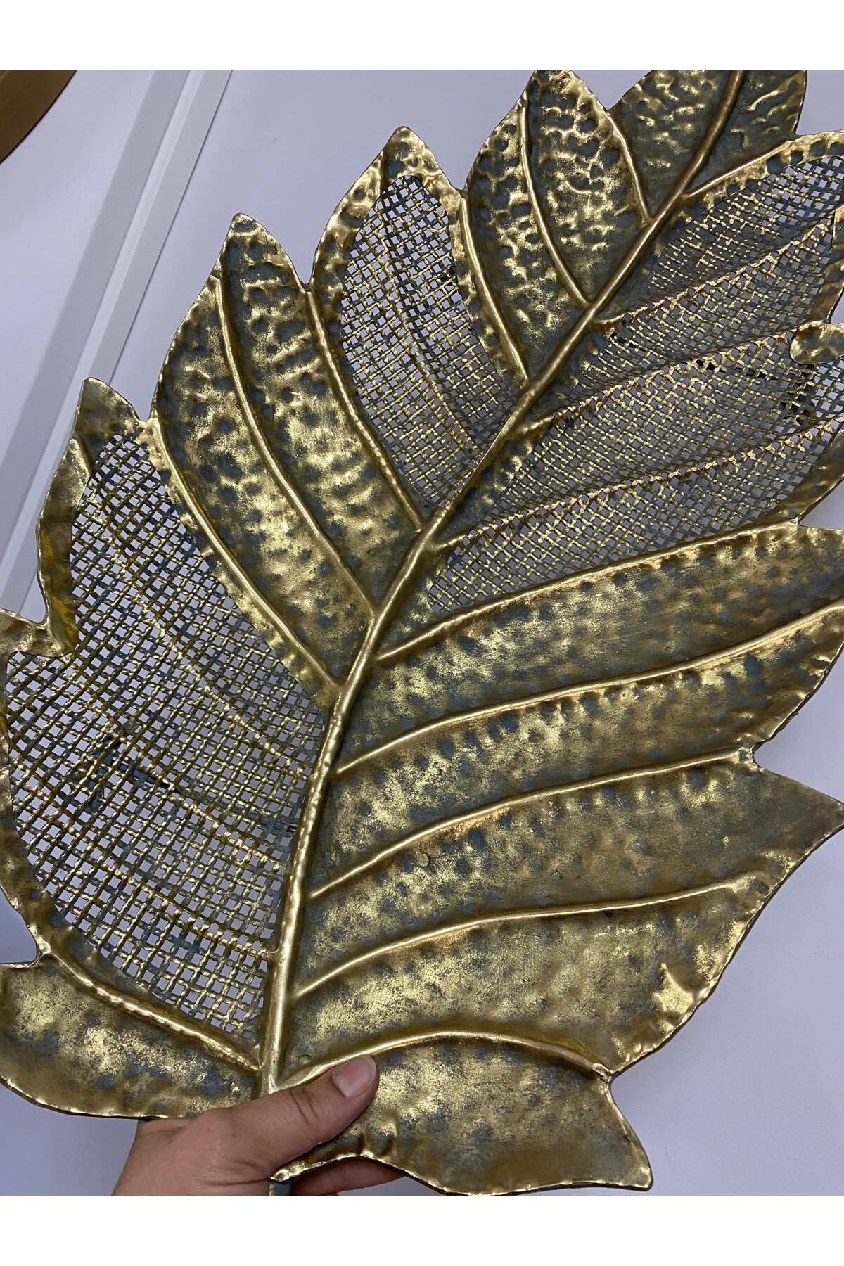 Vero Metal Yaprak Tabak Dekoratif Kase Büyük 81*38*10cm