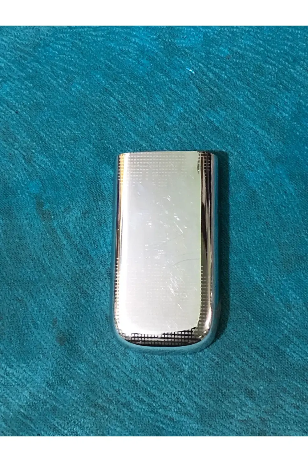 Vertu m2 arka kapak