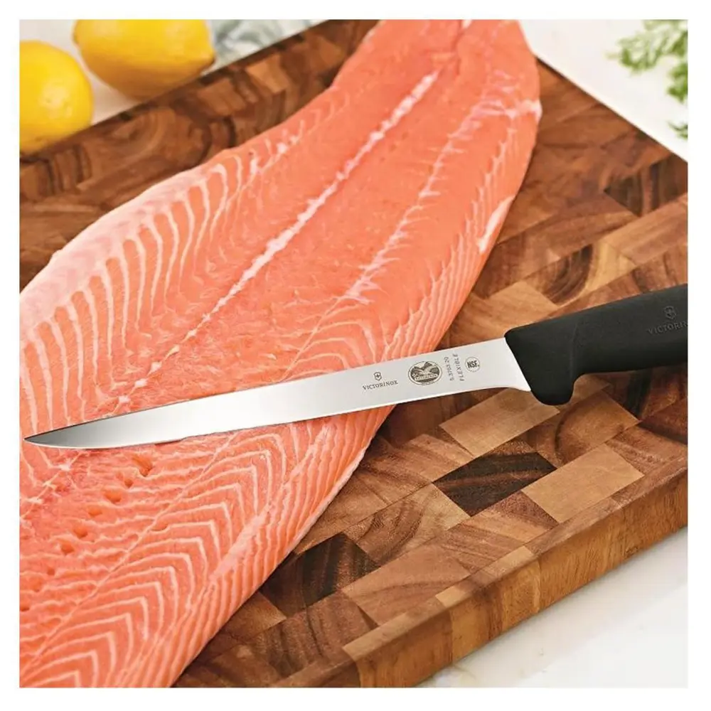 Victorinox Fibrox 20cm Fileto Bıçağı 5.3763.20 Siyah