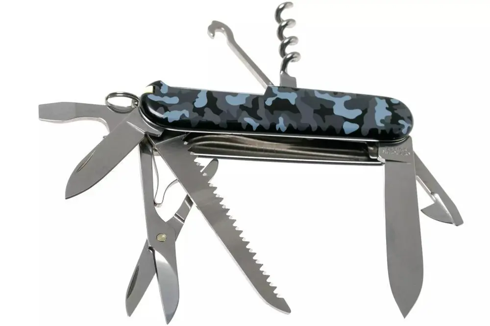 Victorinox Huntsman 1.3713.942 Kamuflaj İsviçre Çakısı 91mm 15F