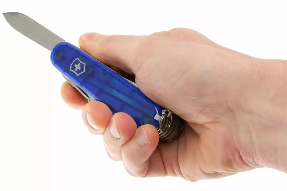 Victorinox SwissChamp 1.6795.T2 Mavi İsviçre Çakısı 91mm 33F