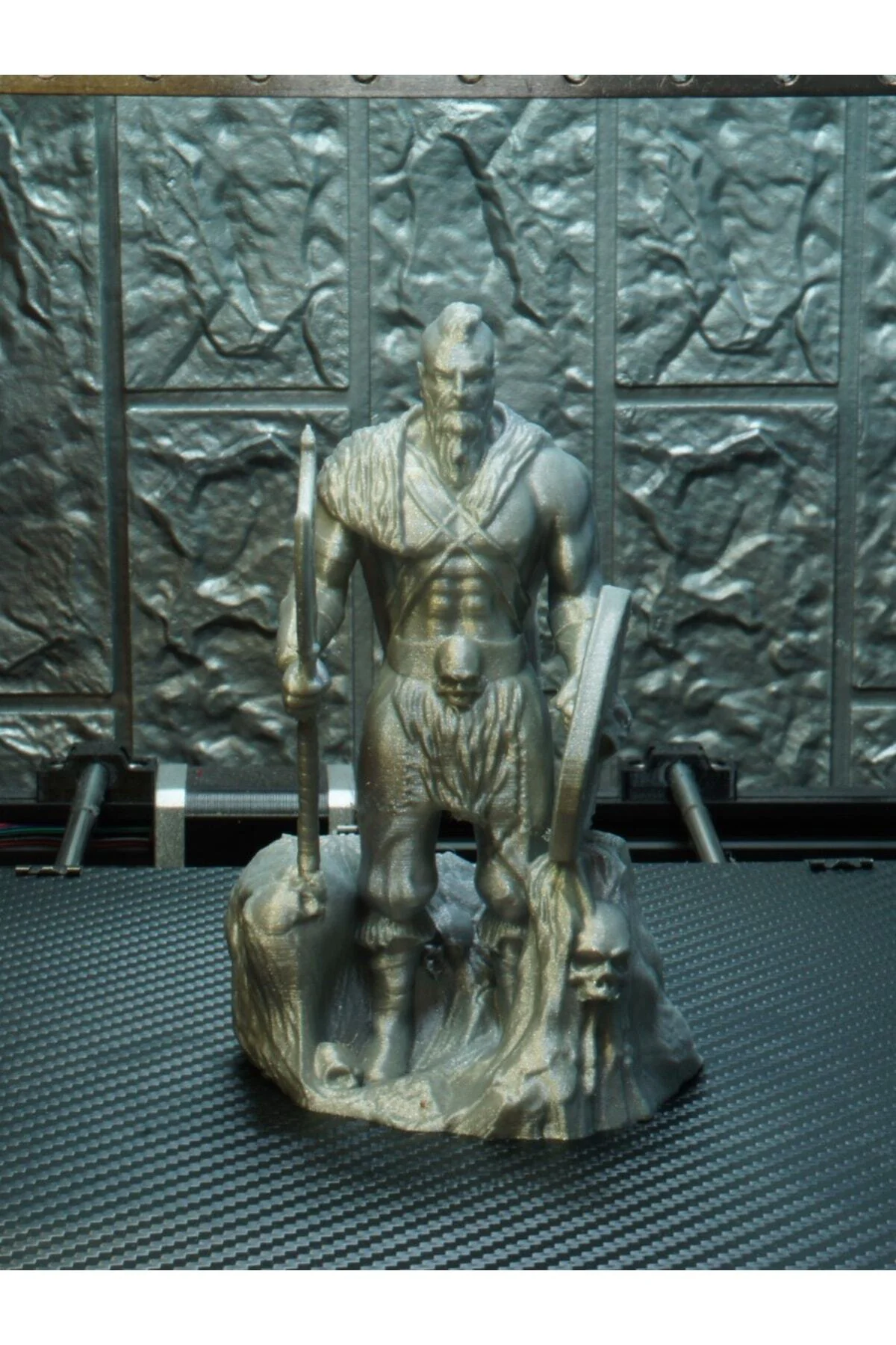 Viking Barbarian Figür 17 cm