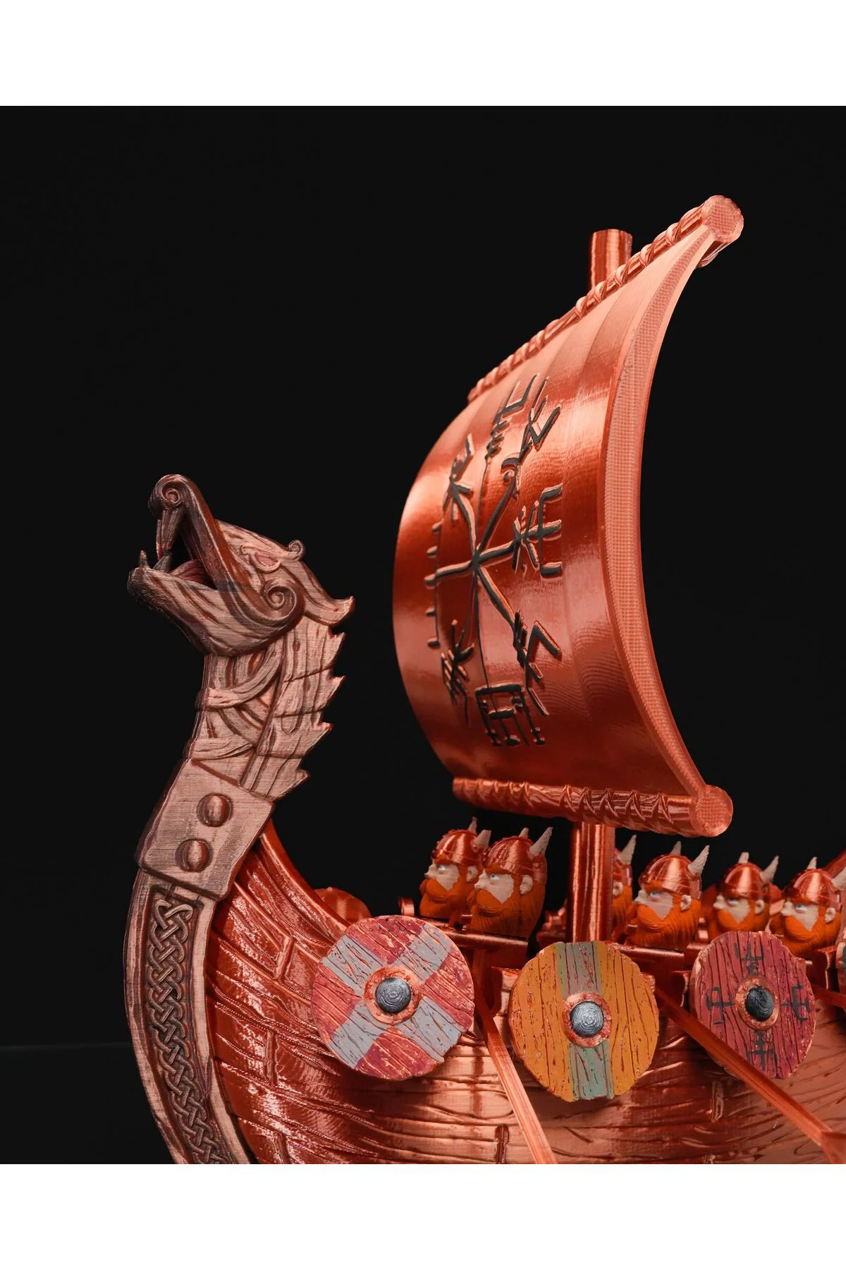 Viking Savaşçı Gemisi Viking Yelkenlisi ve Cüceler Büyük Boy Dekoratif Figür