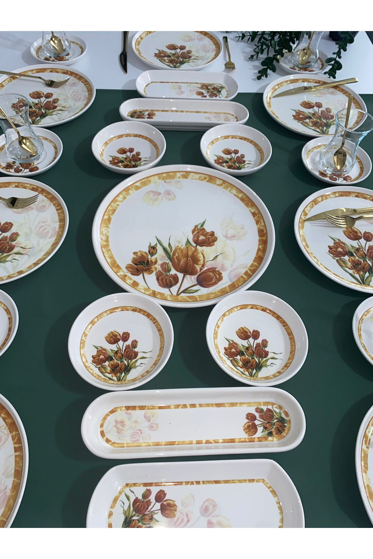 Vintage Lale 8 Kişilik 25 Parça Kahvaltı Takımı