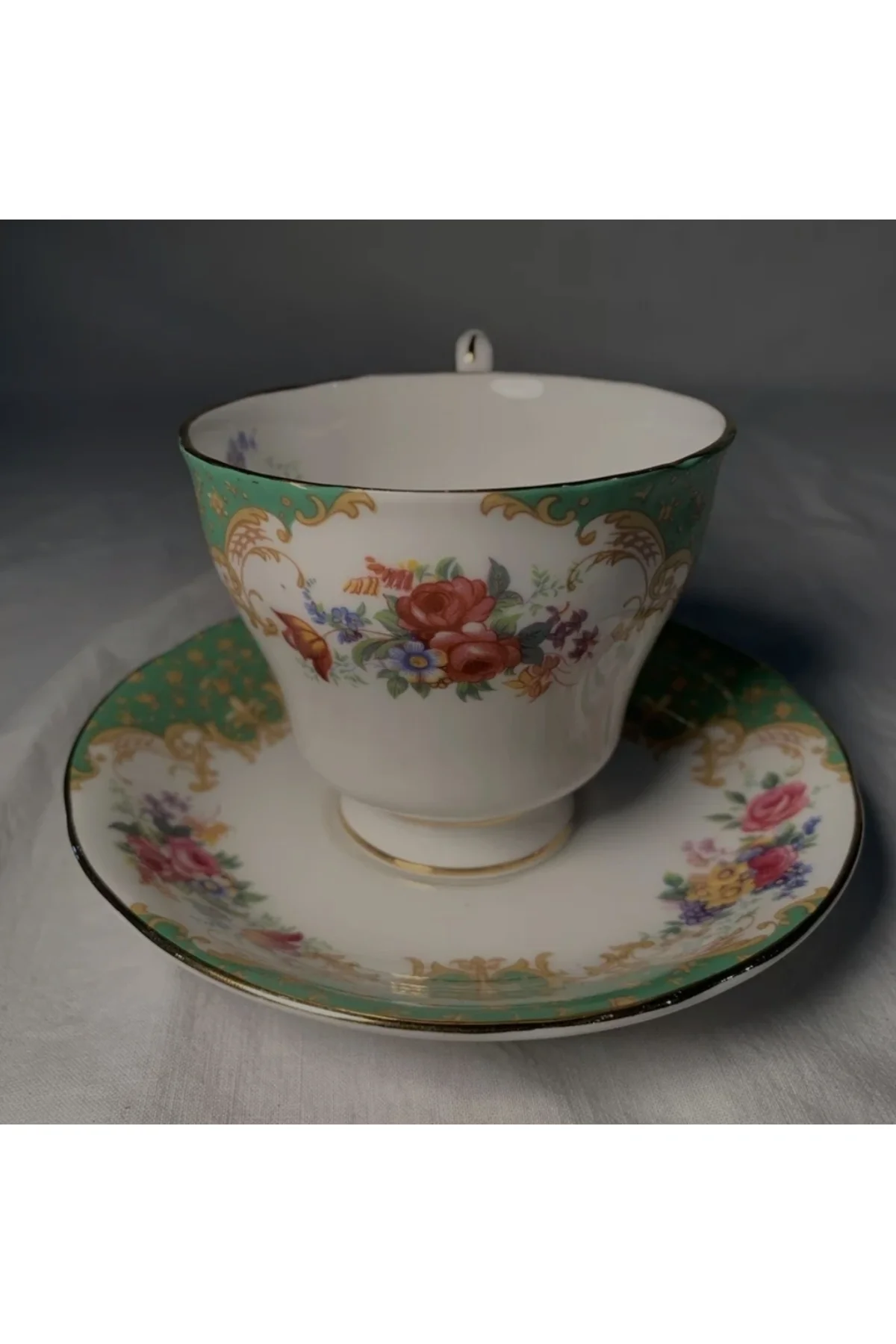 Vintage Paragon Ingiliz Antika Çay Fincanı