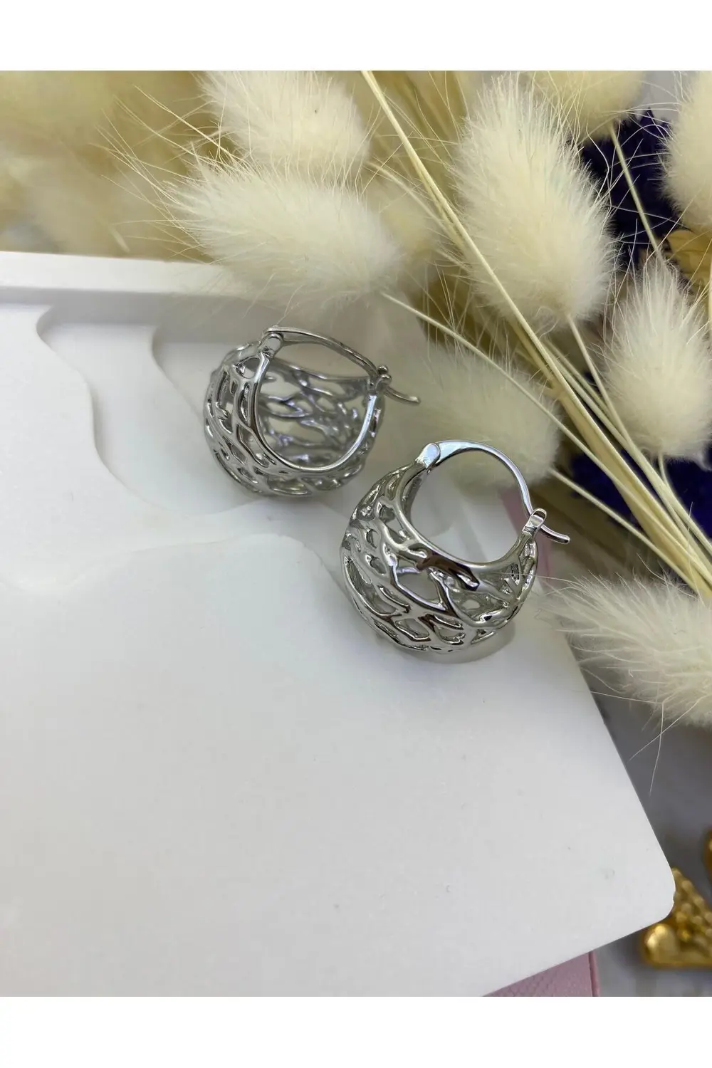 Arescollection Vip Seri Çelik Kararmaz Desenli Bombeli Sepet Halka Küpe