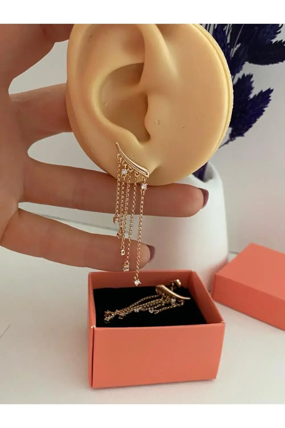 Arescollection Vip Seri Kararmaz Xuping Zirkon Taşlı Zincirli Küpe