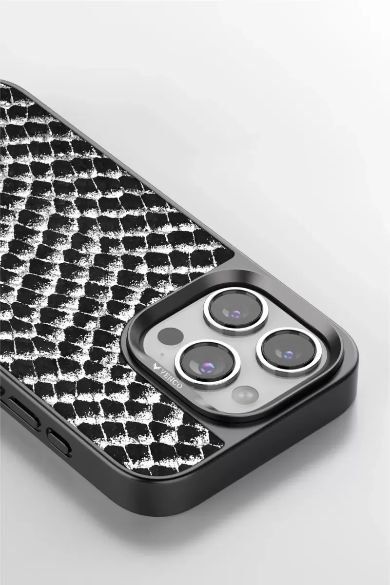 Viper Kapak iPhone 16 ile Uyumlu - Yılan Derisi Desenli Siyah Telefon Kılıfı