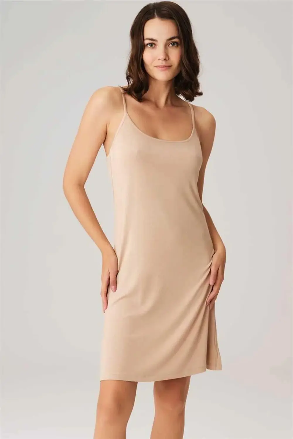 Viskon İnce Askılı Kombinezon