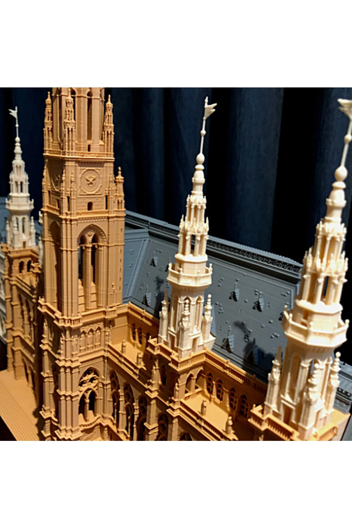 Viyana Belediye Binası (wien Rathaus) Minyatür Biblo 30 Cm