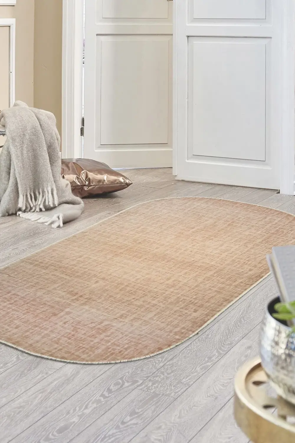 Vizon Oval Kaymaz Halı