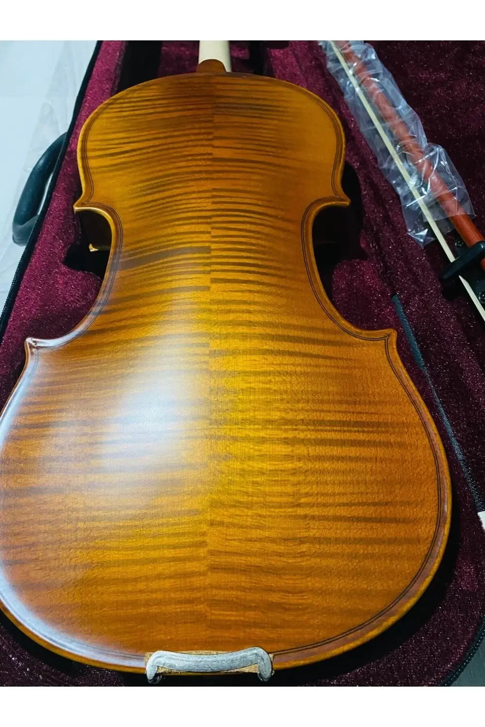 Vl-904 4/4 Keman Full Seti ! (YASTIK,SUSTURUCU,YEDEK TEL,KEMAN KL