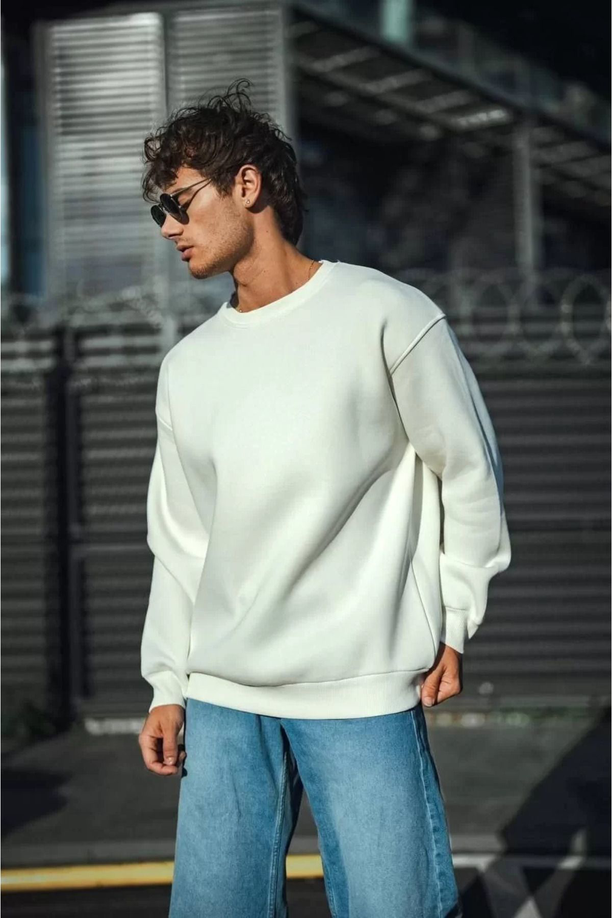 V&M Store Kışlık Bisiklet Yaka Üç İplik Basic SweatShirt - Beyaz