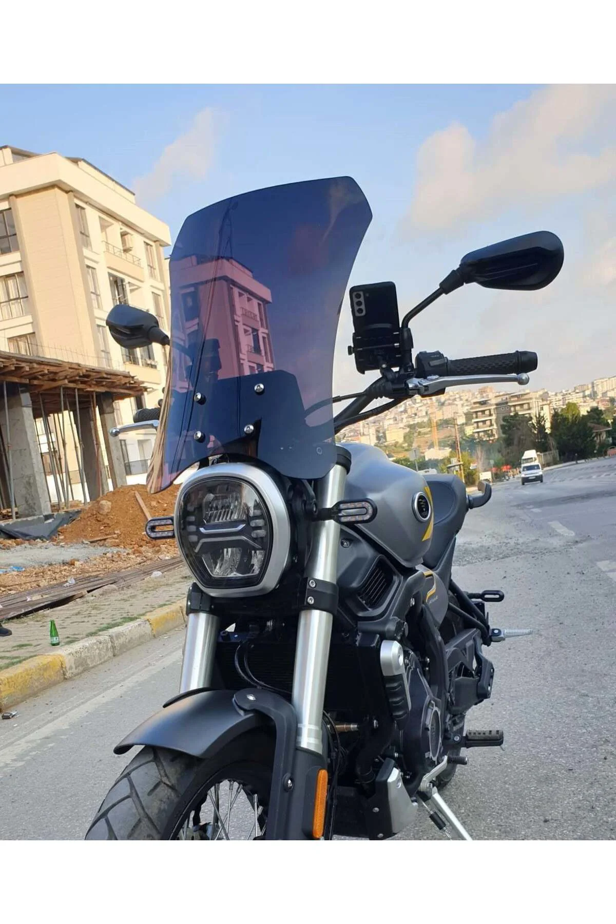 Voge ACX 525 Ön Cam 2023-2026 Model 58cm Siyah Renkli 4mm