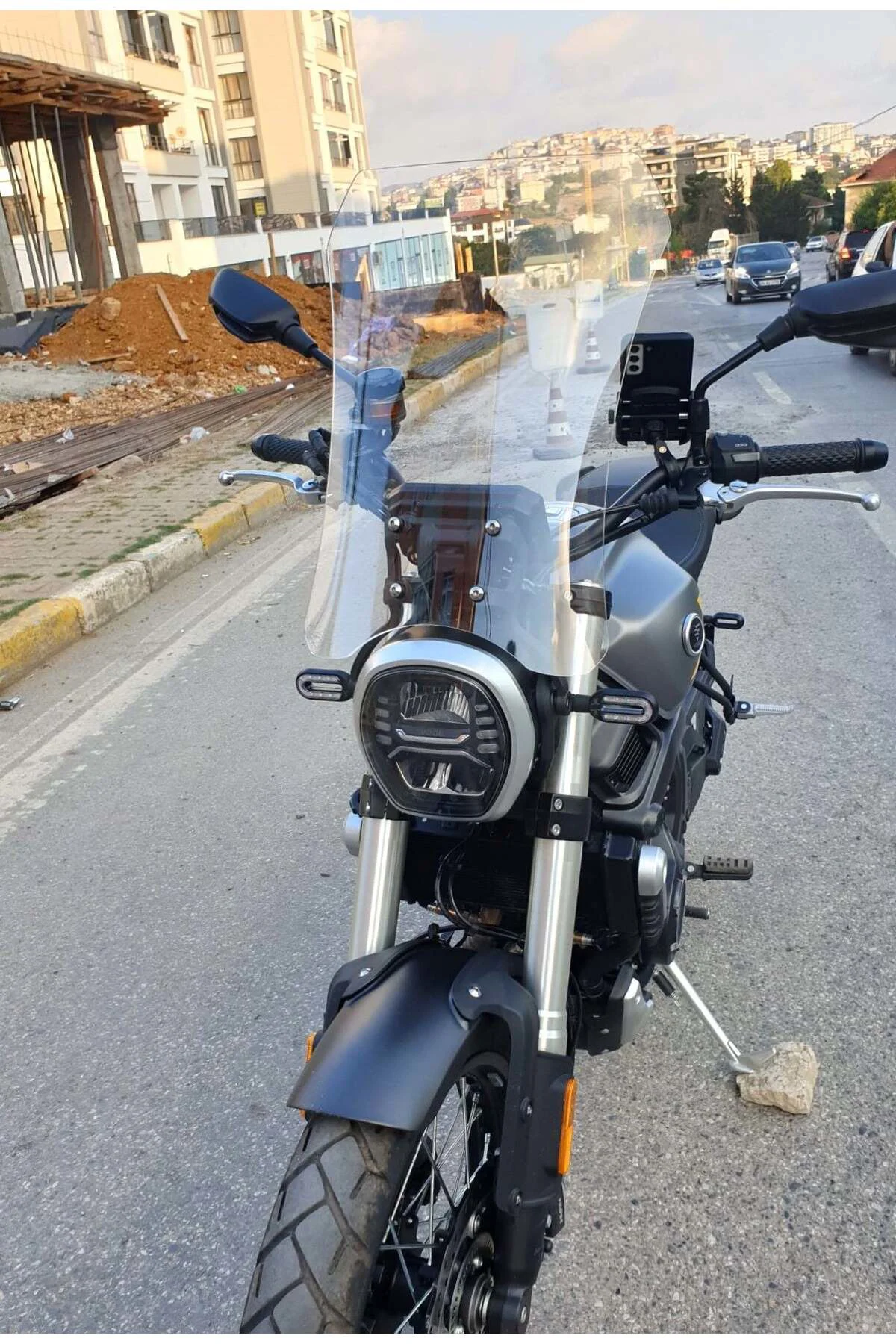 Voge ACX 525 Ön Cam 2023-2026 Model 58cm Şeffaf Renkli 4mm