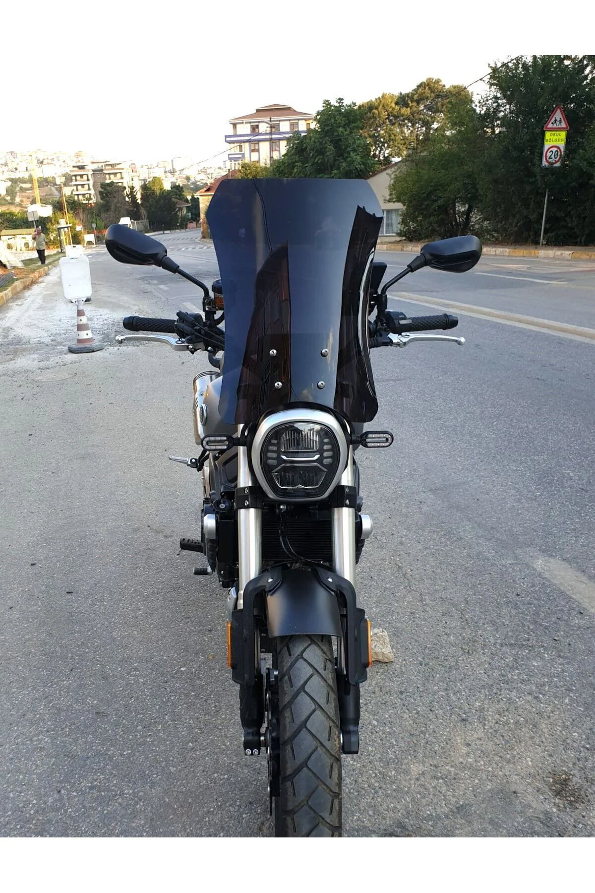 Voge ACX 525 Ön Cam 2023-2026 Model 58cm Siyah Renkli 4mm