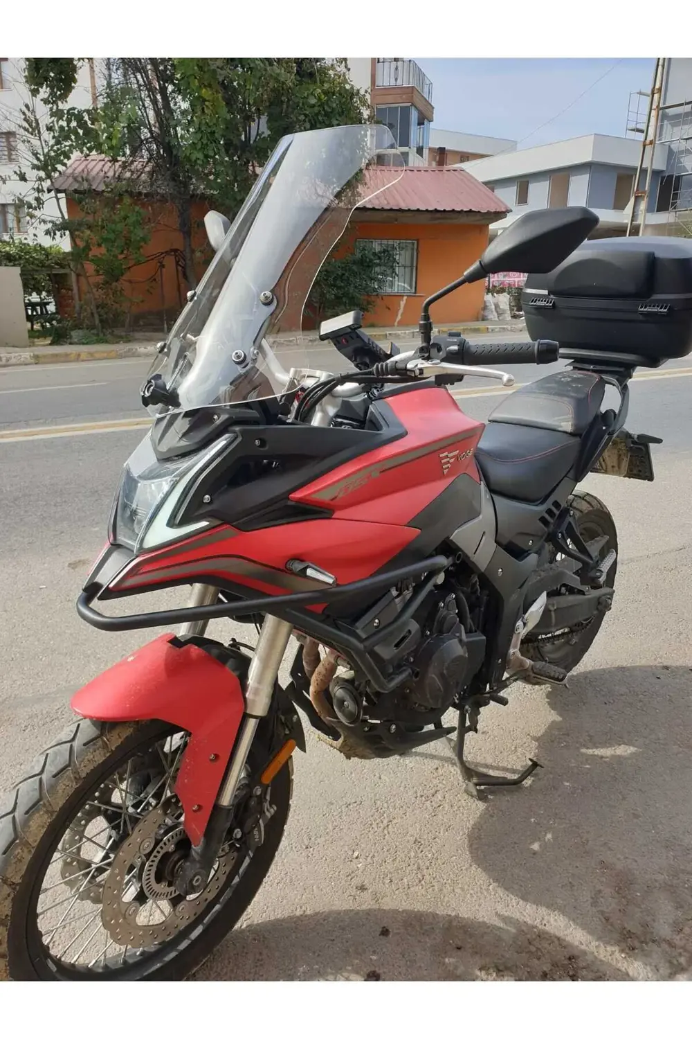 Voge DS 500 Ön Cam 2021 2024 Model 55cm Şeffaf Renkli 4mm