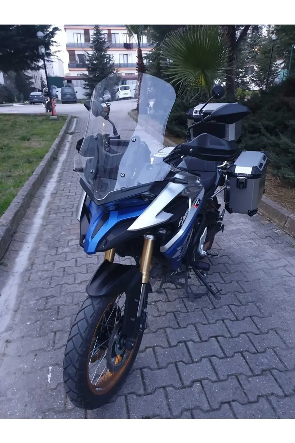 Voge DS 625X Ön Cam 2023-2025 Model 65cm Şeffaf Renkli 4mm UZUN C