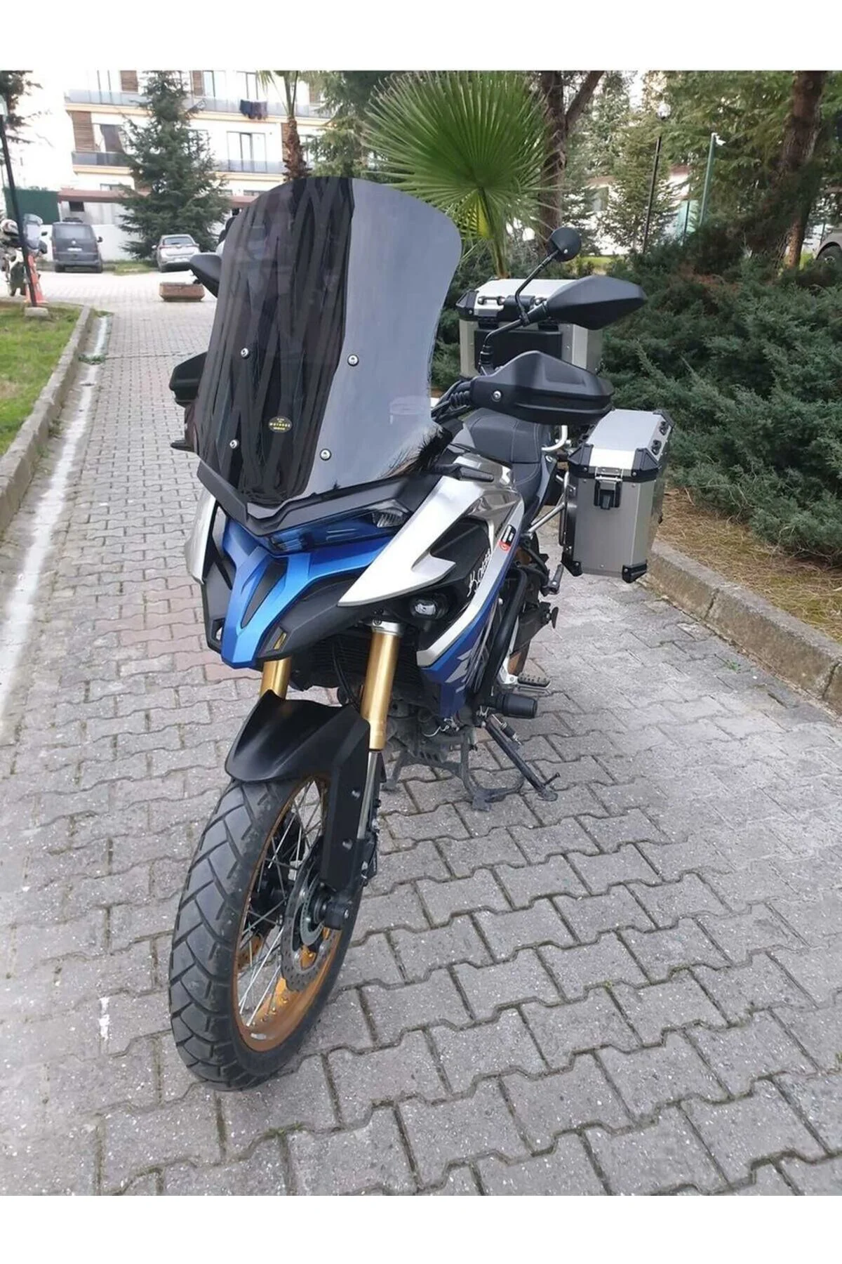 Voge DS 625X Ön Cam 2023-2026 Model 56cm Siyah Renkli 4mm GENİŞ M