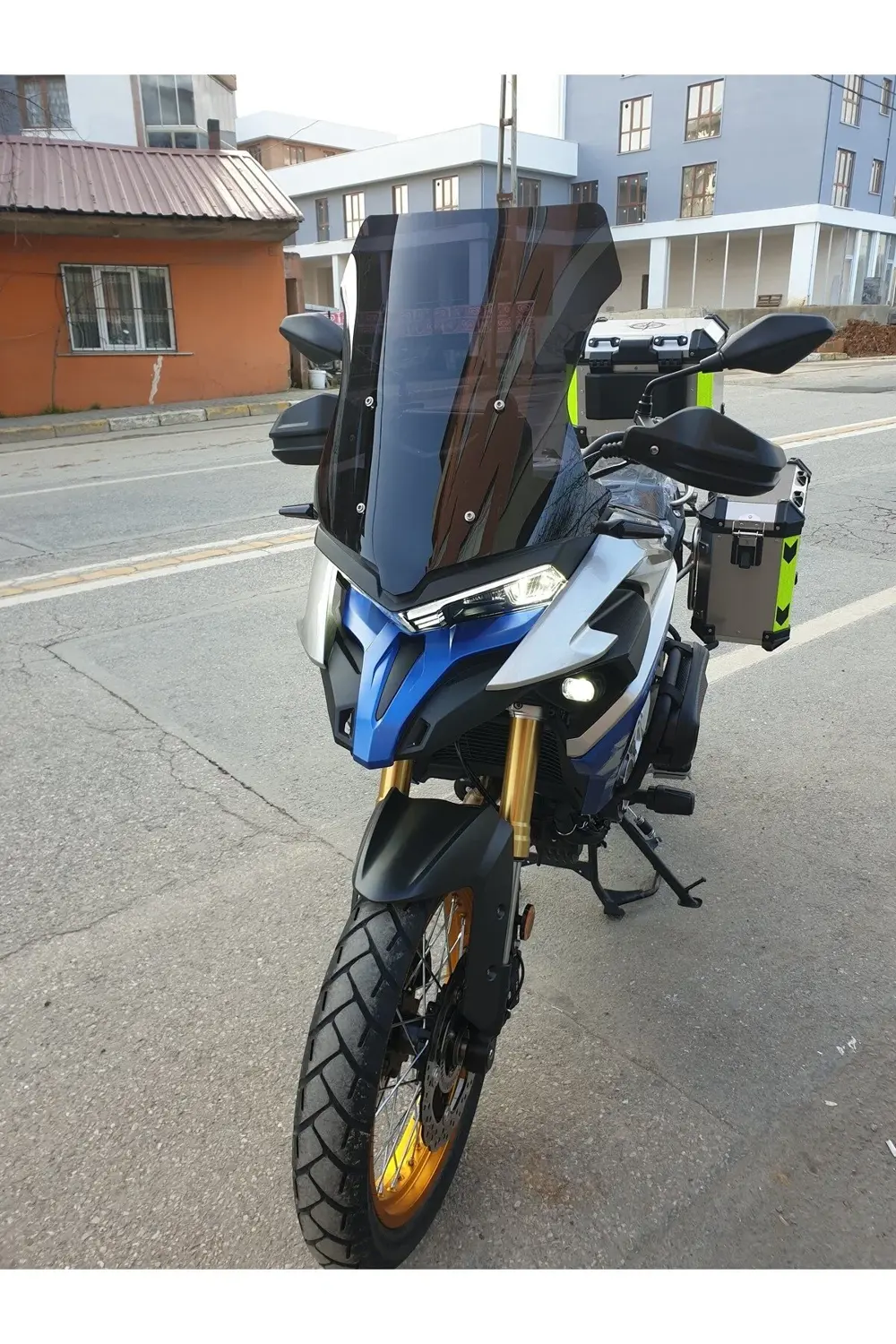 Voge DSX 525 Ön Cam 2023 2024 Model 56cm Siyah Renkli 4mm SPORTİF