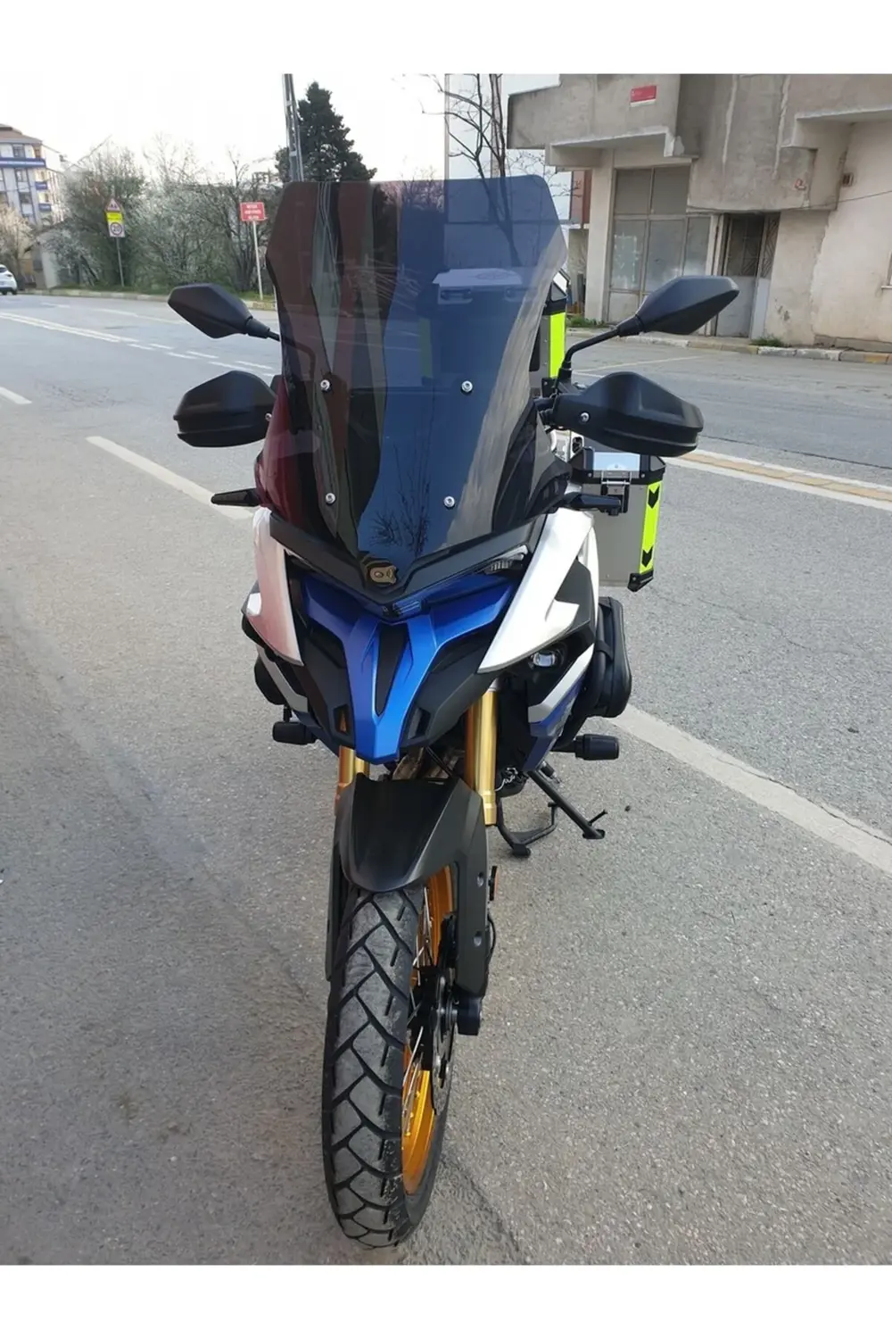 Voge DSX 525 Ön Cam 2023-2025 Model 56cm Siyah Renkli 4mm SPORTİF