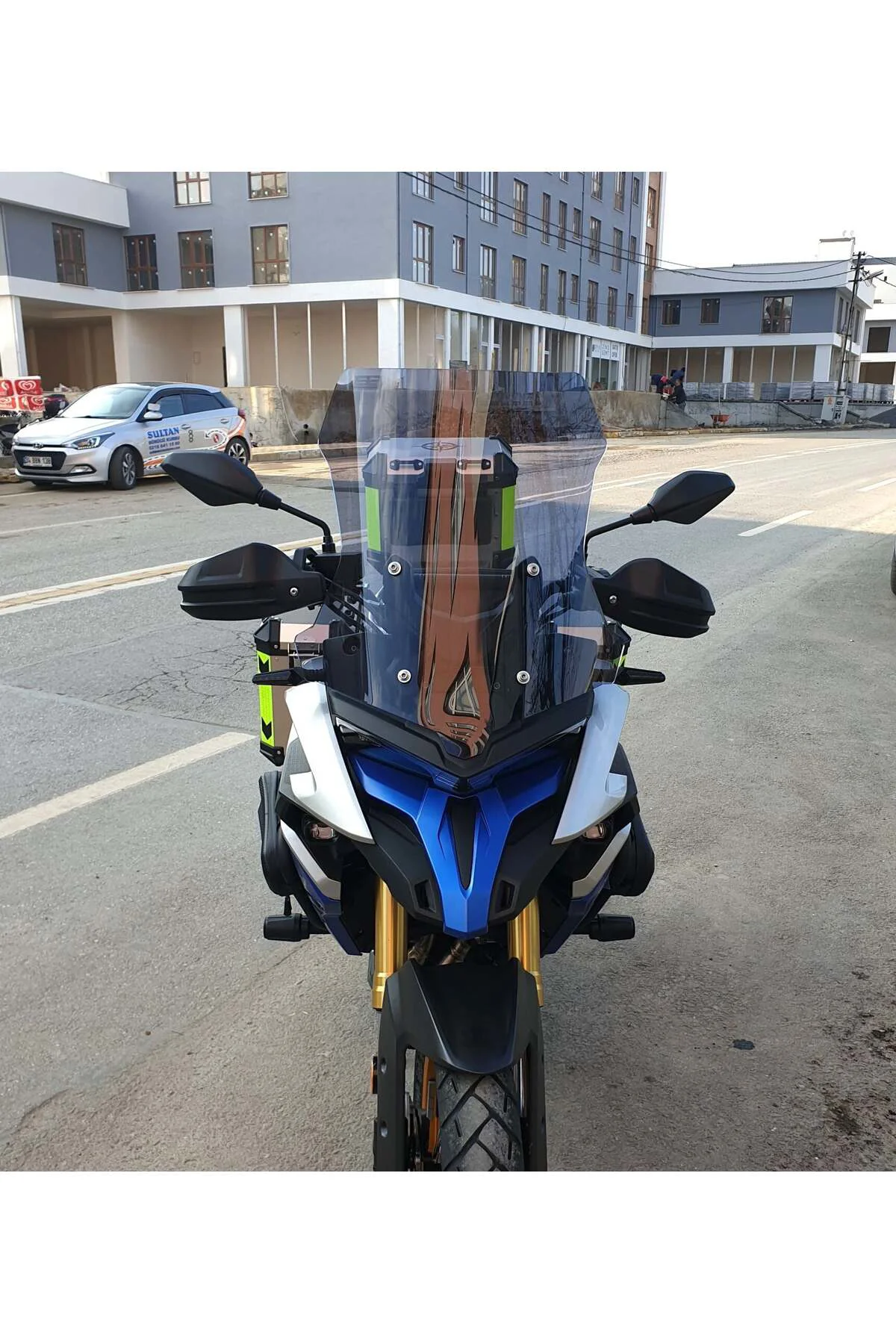 Voge DSX 525 Ön Cam 2023-2026 Model 65cm füme Renkli 4mm SPORTİF 