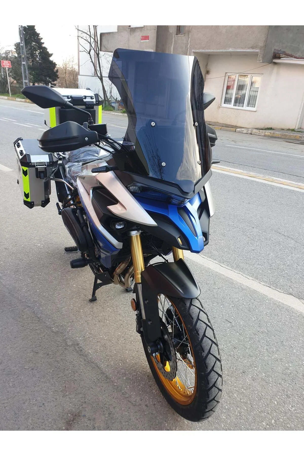 Voge DSX 525 Ön Cam 2023-2026 Model 65cm Siyah Renkli 4mm SPORTİF