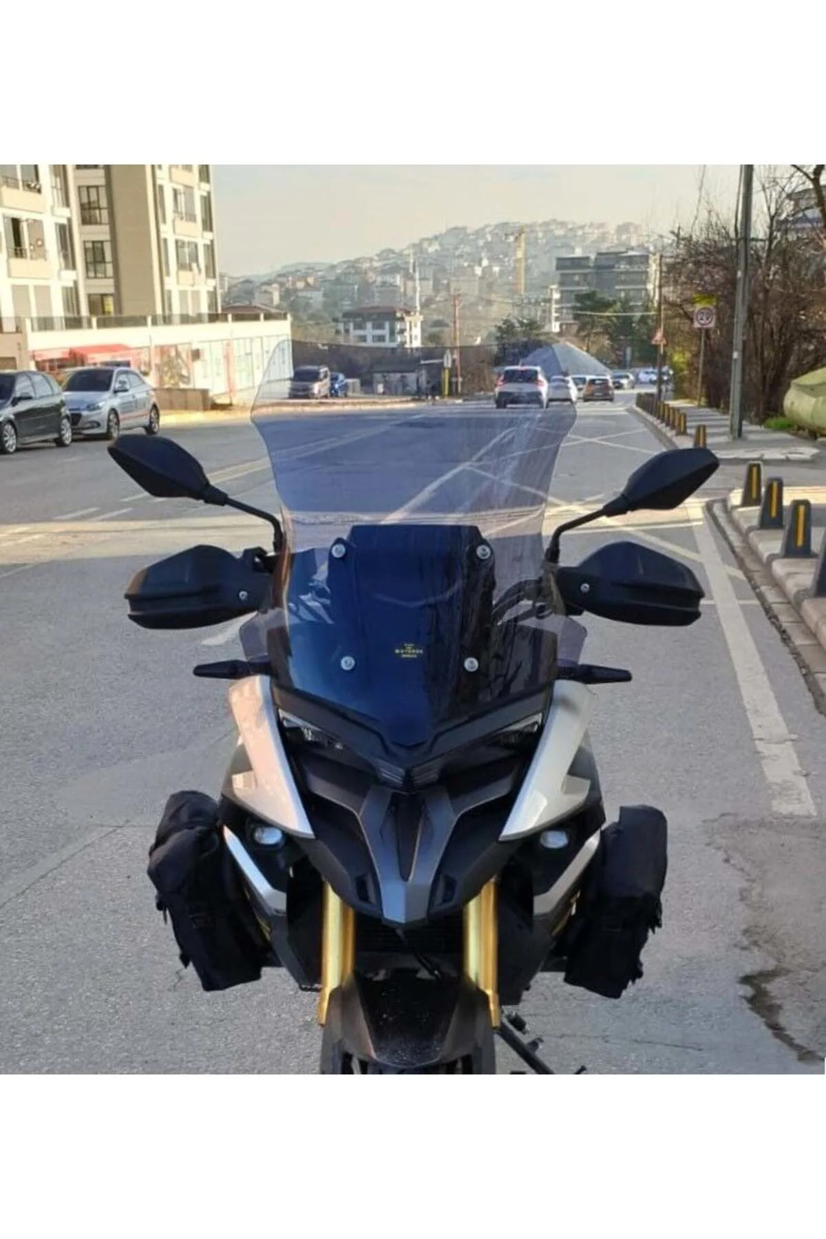 Voge DSX 525 Ön Cam 2023-2026 Model 56cm Füme Renkli 4mm SPORTİF 