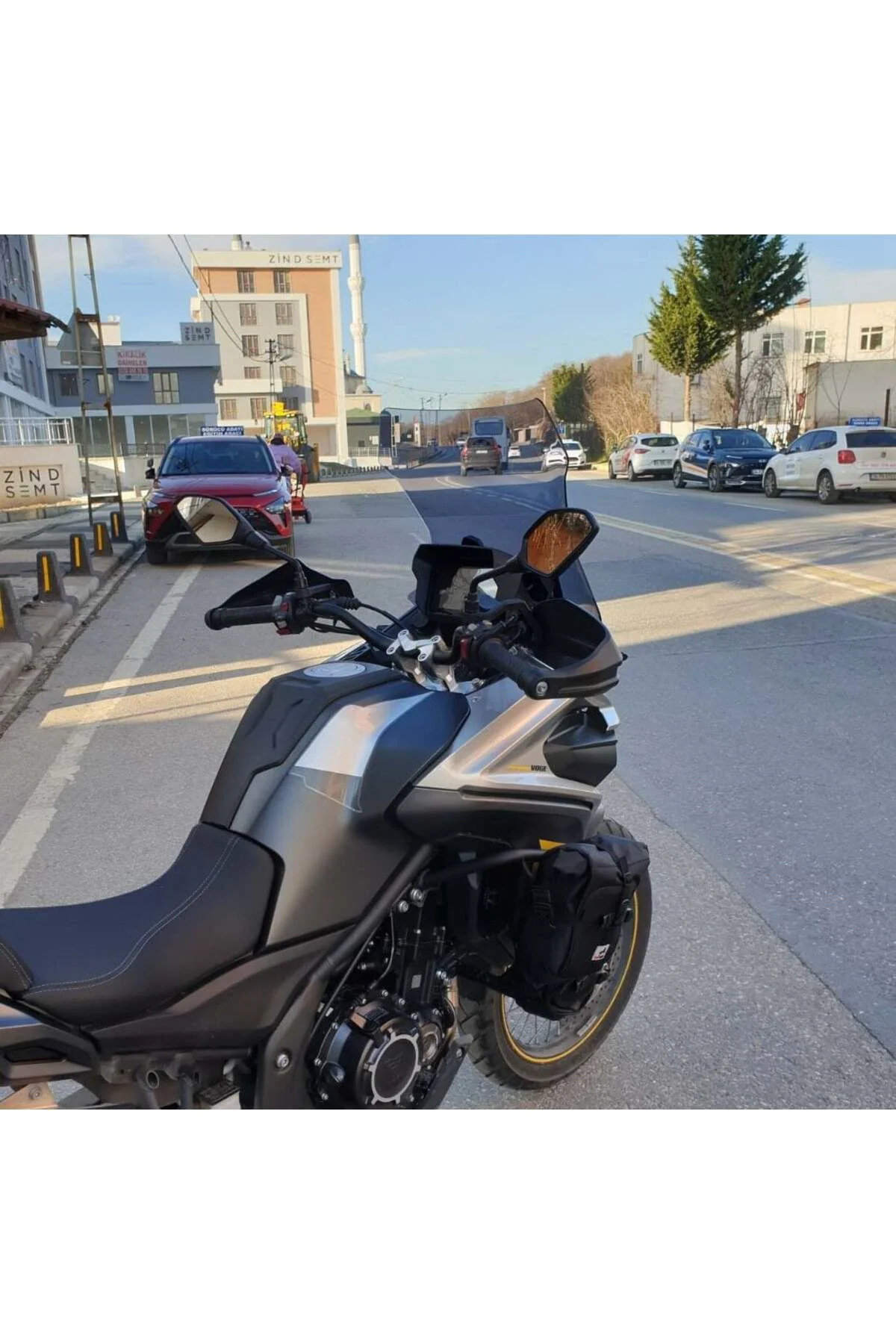 Voge DSX 525 Ön Cam 2023-2026 Model 65cm füme Renkli 4mm SPORTİF 