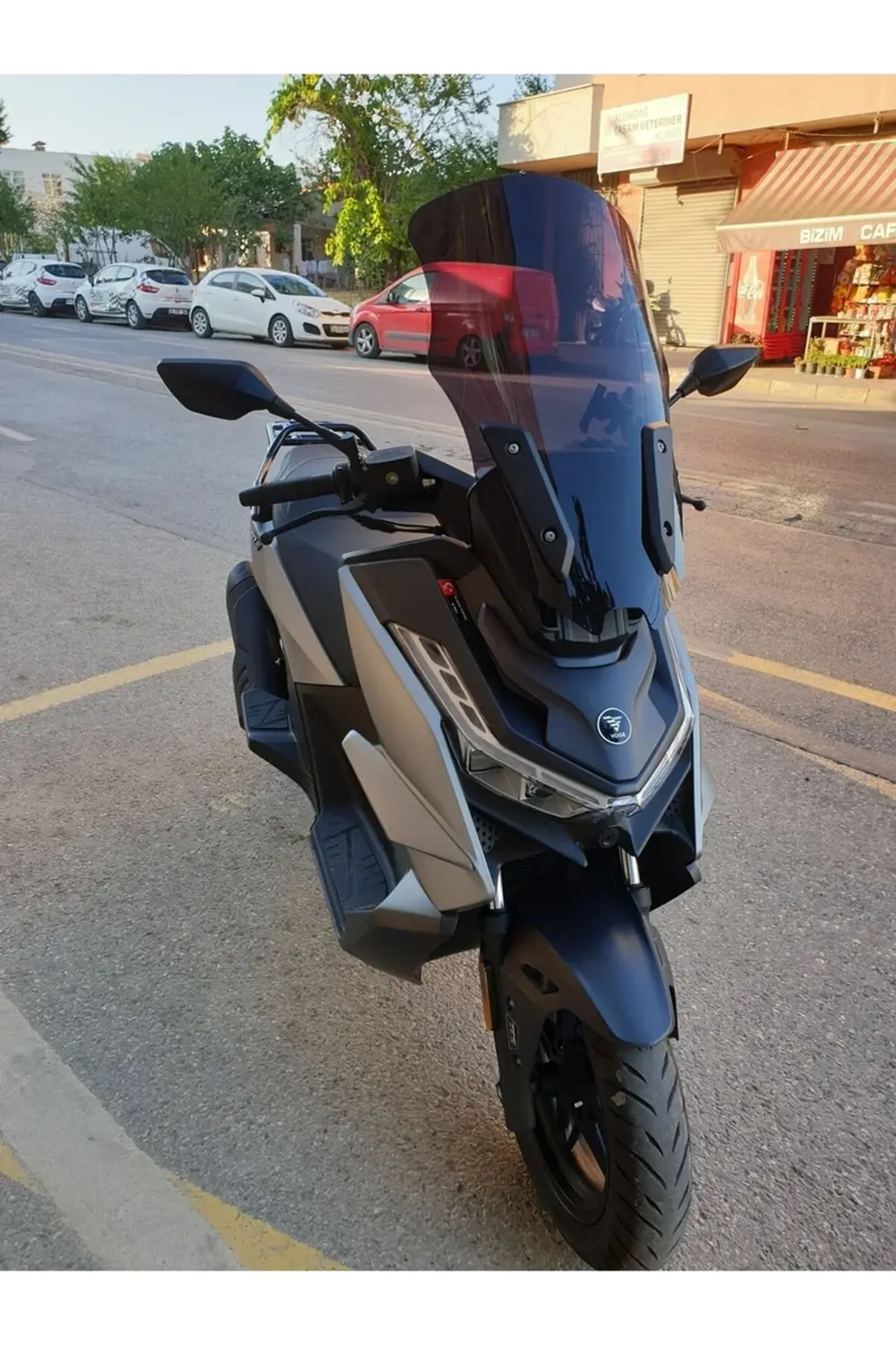 Voge SR3 Ön Cam 2023-2025 Model 63cm Siyah Renkli 4mm