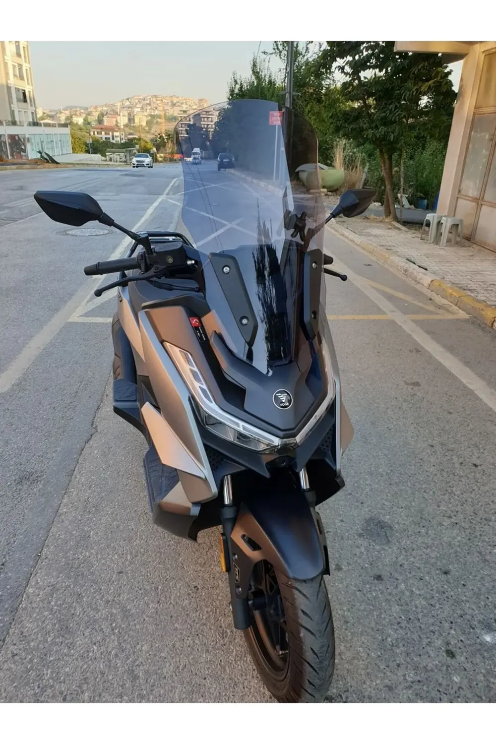 Voge SR3 Ön Cam 2023-2025 Model 70cm Füme Renk 4mm