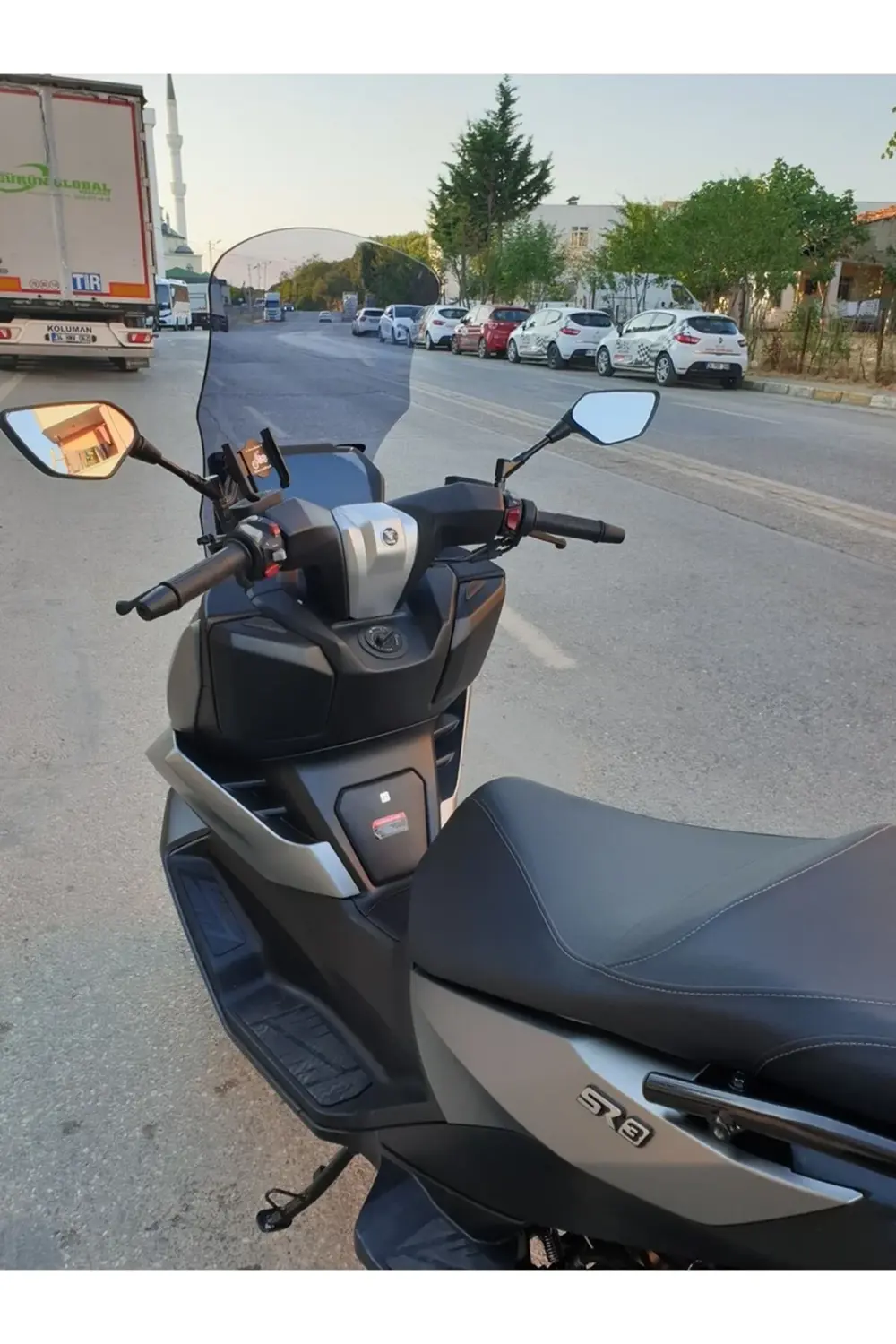 Voge SR3 Ön Cam 2023-2025 Model 70cm Füme Renk 4mm