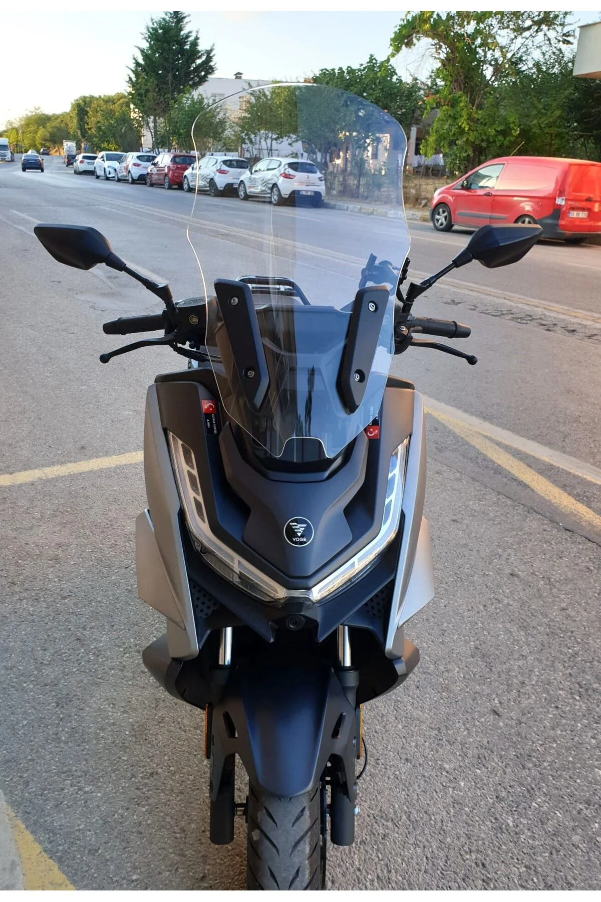 Voge SR3 Ön Cam 2023-2026 Model 63cm Şeffaf Renkli 4mm