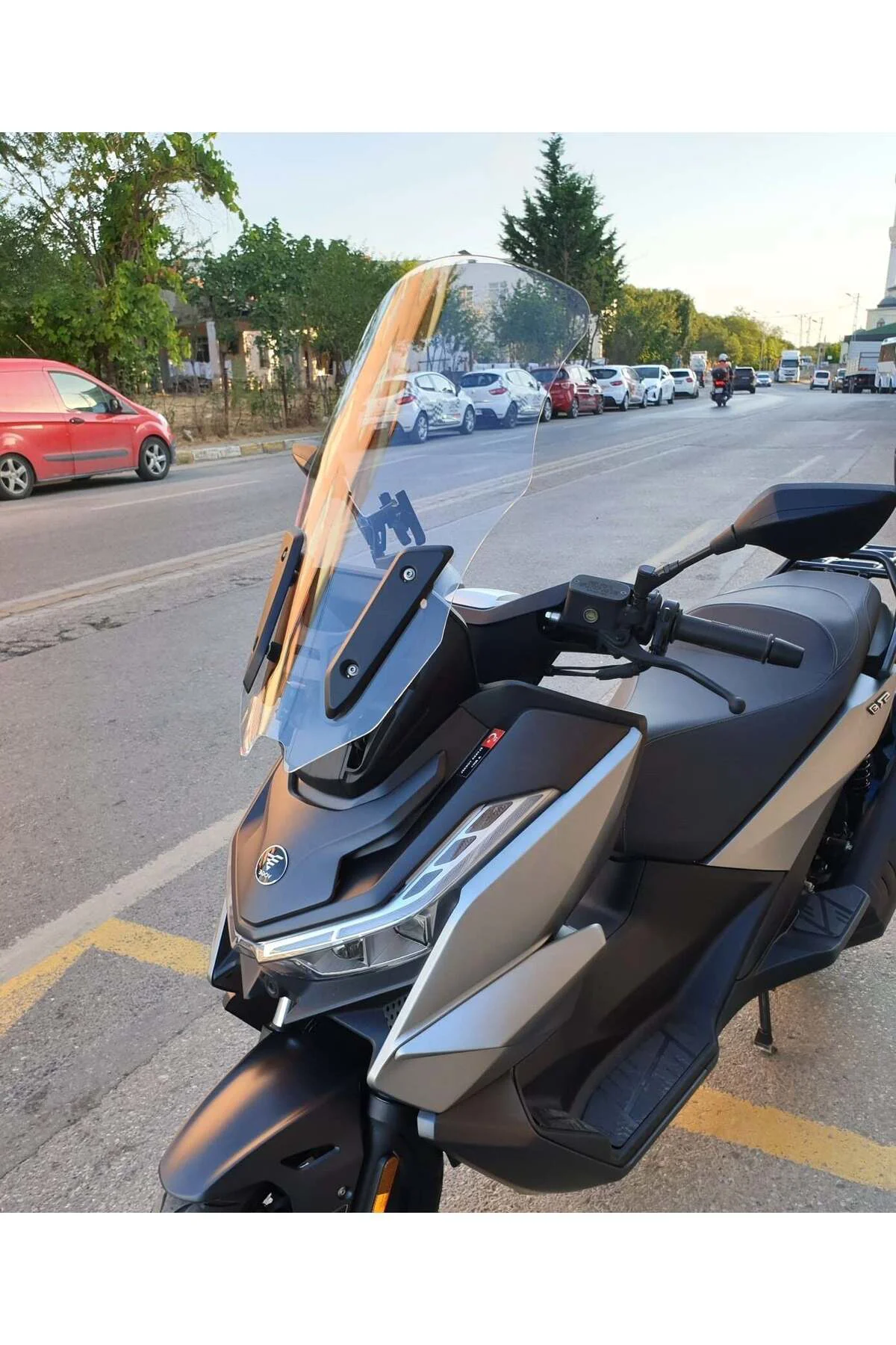 Voge SR3 Ön Cam 2023-2026 Model 70cm Şeffaf Renk 4mm
