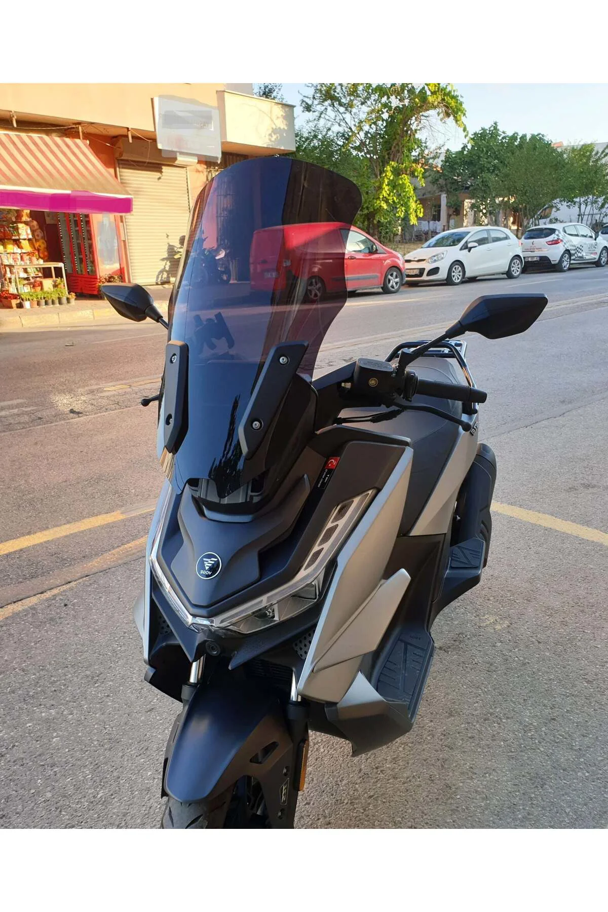 Voge SR3 Ön Cam 2023-2026 Model 63cm Siyah Renkli 4mm