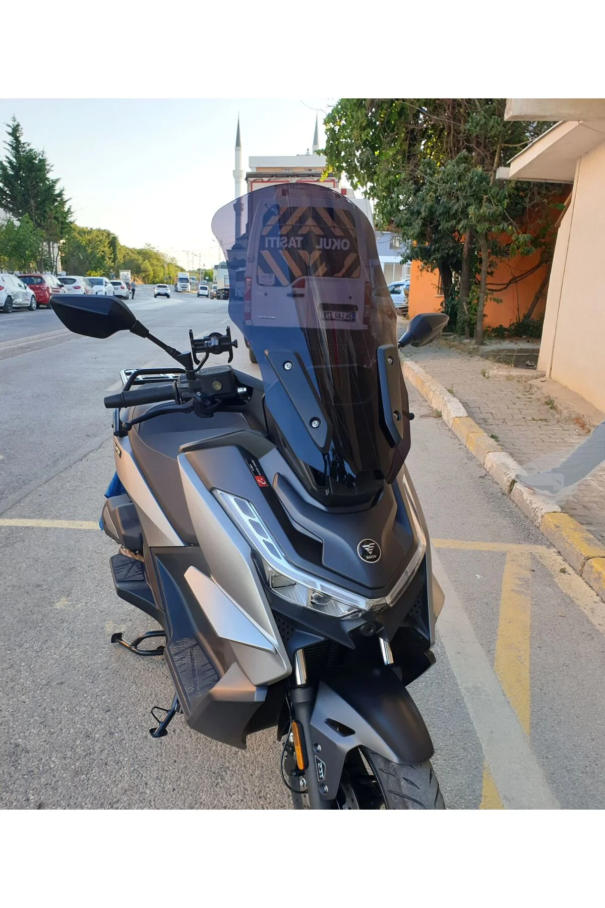 Voge SR3 Ön Cam 2023-2026 Model 63cm Siyah Renkli 4mm