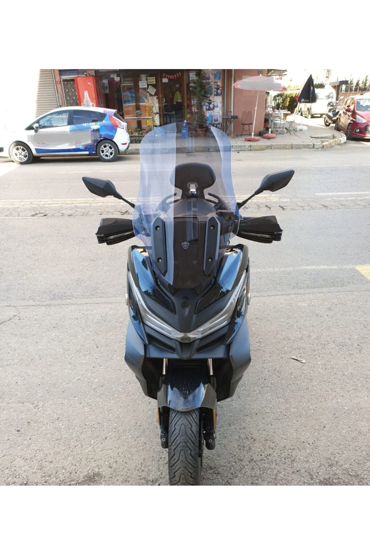 Voge SR4 Ön Cam 2022-2026 Model 70cm Füme Renkli 4mm UZUN