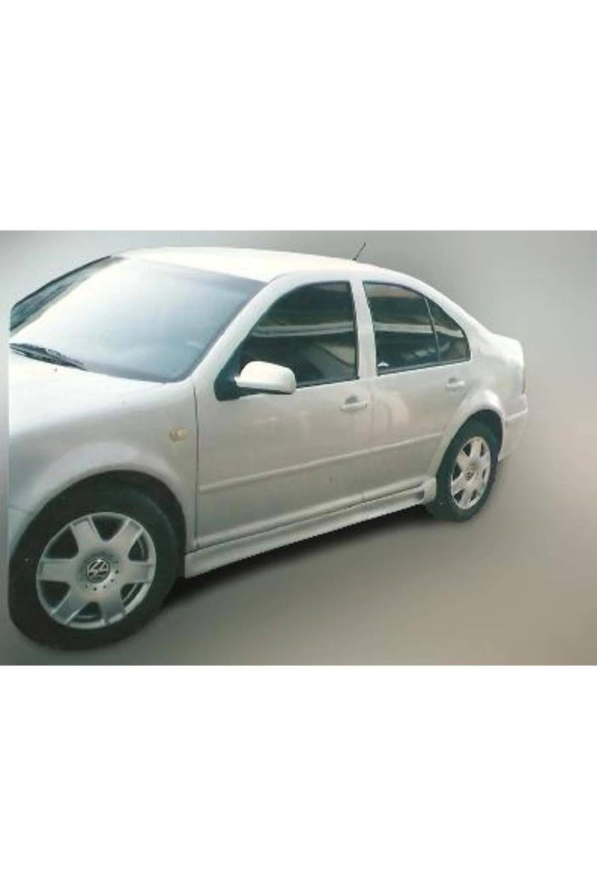 VOLKSWAGEN BORA ASTARLI YAN MARŞPİYEL