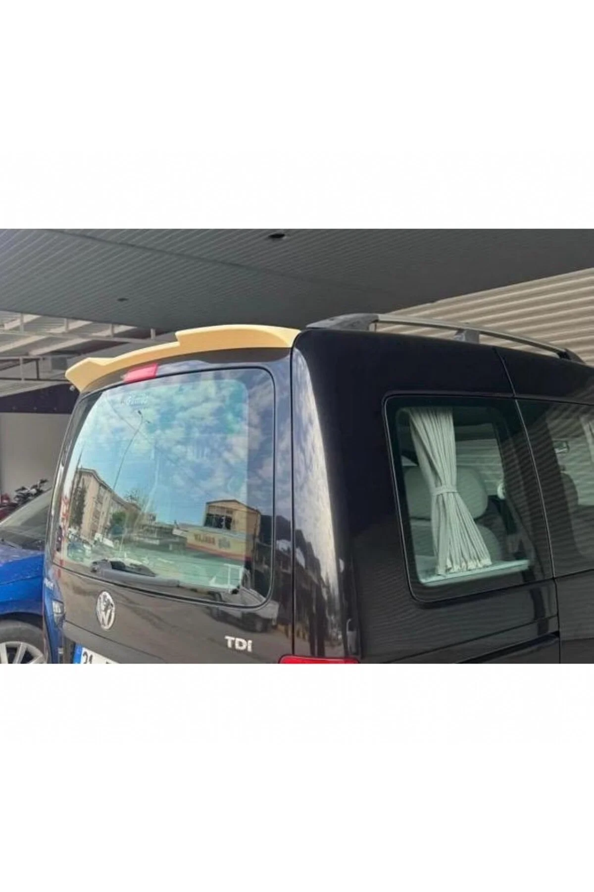 VOLKSWAGEN CADDY 2003-2010 ASTARLI YARASA ANATOMİK SPOİLER