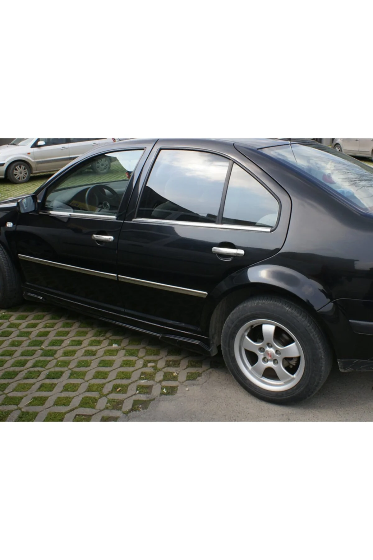 Volkswagen Golf 4 Uyumlu Krom Yan Kapı Çıtası 1998-2005