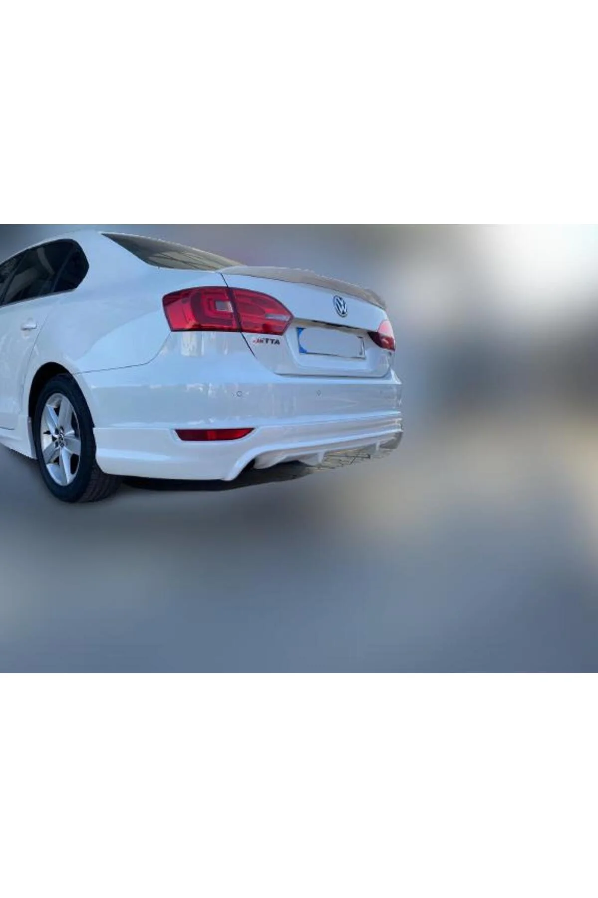 VOLKSWAGEN JETTA 2011-2014 ASTARLI DİFÜZÖRLÜ ARKA KARLIK VOLKSWAGEN JETTA 2011-2014 ASTARLI DİFÜZÖRLÜ ARKA KARLIK