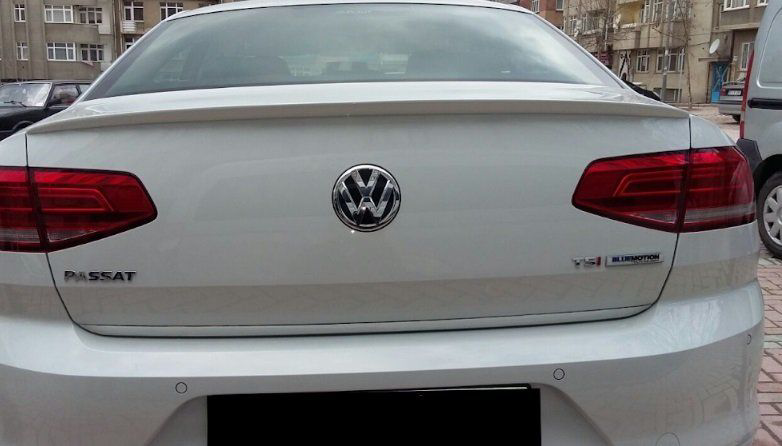 Volkswagen Passat Uyumlu 45420 Spoiler İnce Anatomik Volkswagen Passat Uyumlu 45420 Spoiler İnce Anatomik