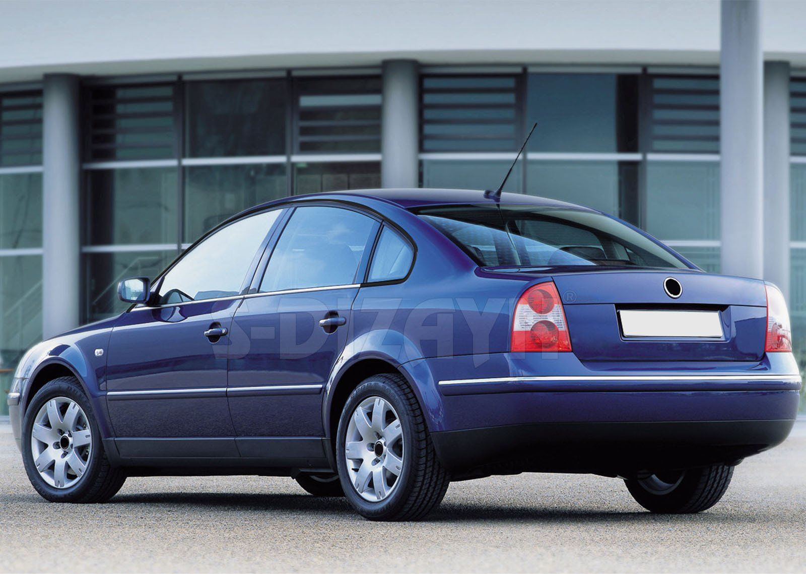 Volkswagen Passat Uyumlu 3B Krom Cam Çıtası 4 Parça 1998-2005 Volkswagen Passat Uyumlu 3B Krom Cam Çıtası 4 Parça 1998-2005