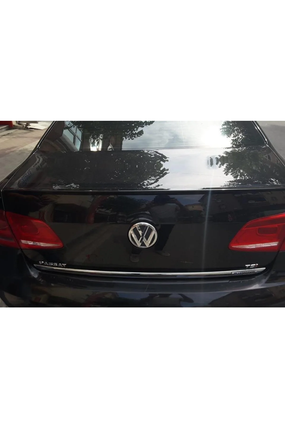 Volkswagen Passat B7 Siyah Spoyler (sry) Uyumlu